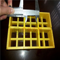 十字格雙層方孔格柵 小孔格柵廠家與防漏網(wǎng)格板的技術(shù)解析