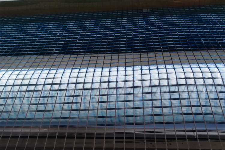 玻璃鋼格柵蓋板 打造垂釣園安全、耐用、美觀的走道優選方案